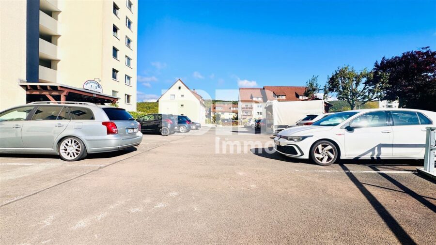 Wohnungspaket 3 Zimmer + Apartment mit Balkon, Panoramablick in Traumlage - Parkplatz 1 Gemeinschaft
